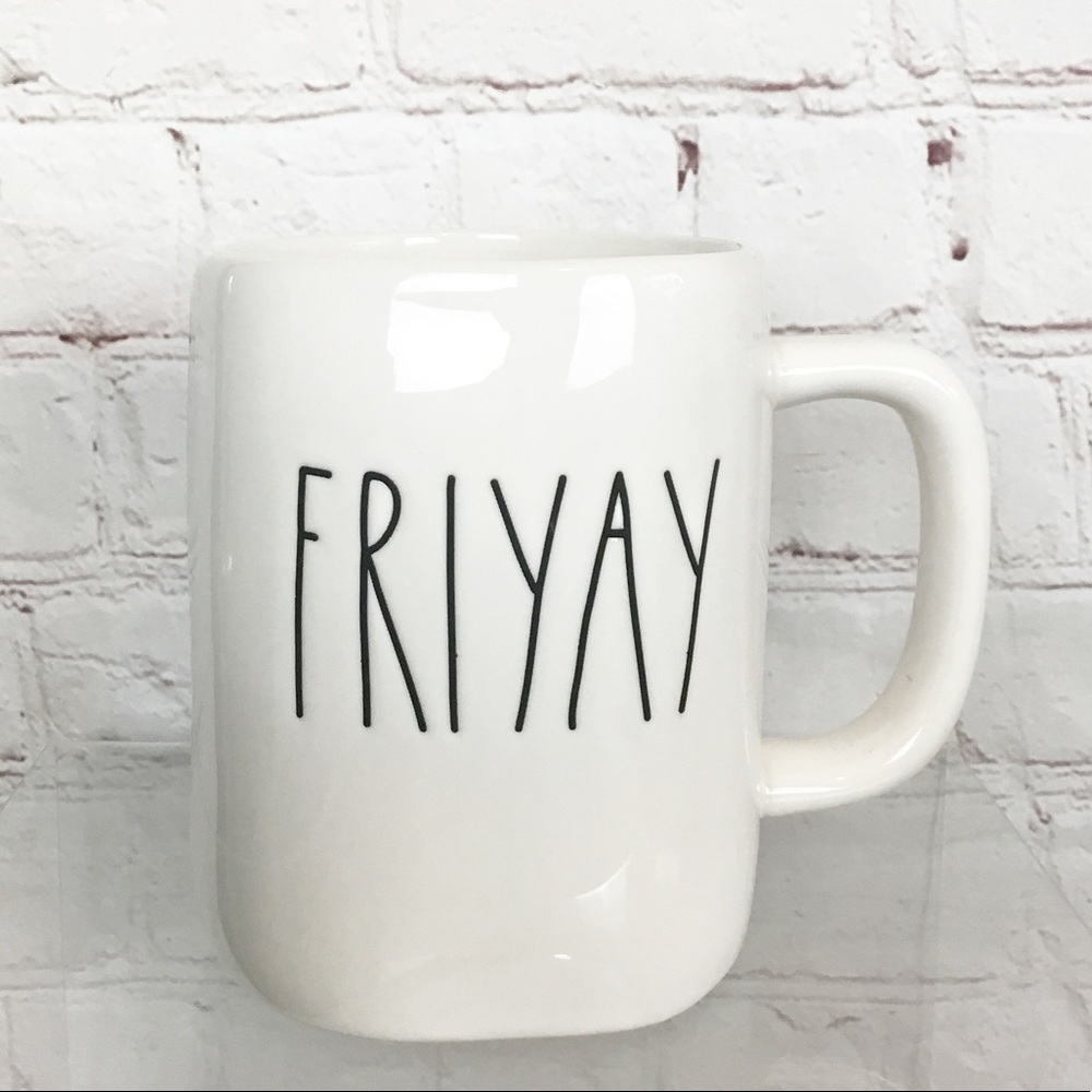 🚨FLASH SALE🚨 Rae Dunn “FRIYAY” coffee mug